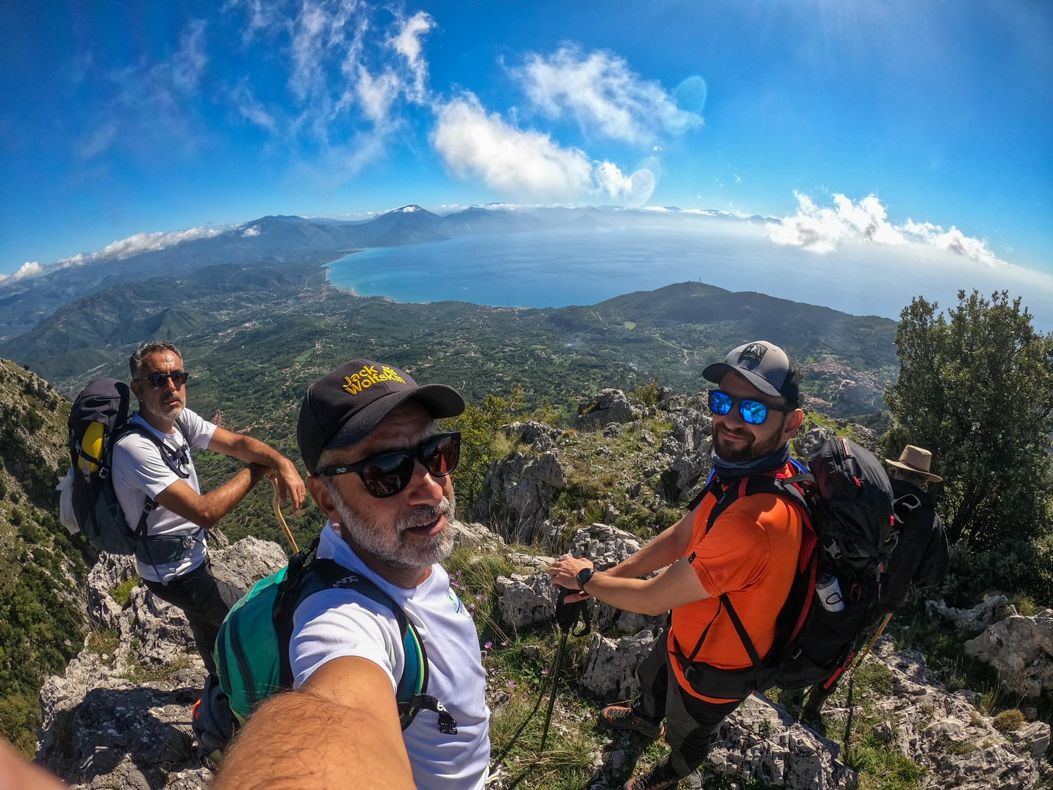 vetta sul monte Bulgheria CAI